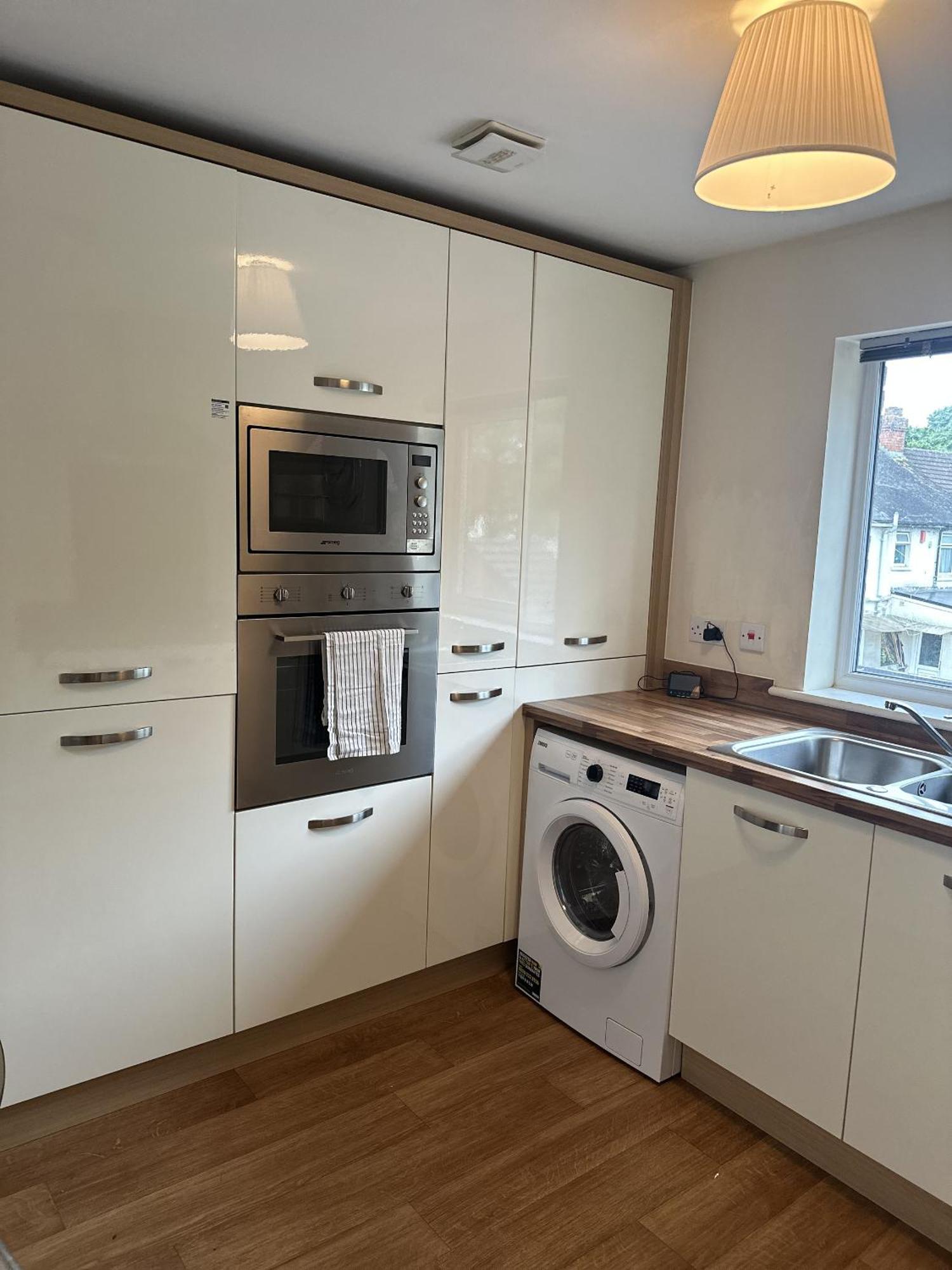 2 Bdr City Centre Apartment With Parking Κάρντιφ Εξωτερικό φωτογραφία