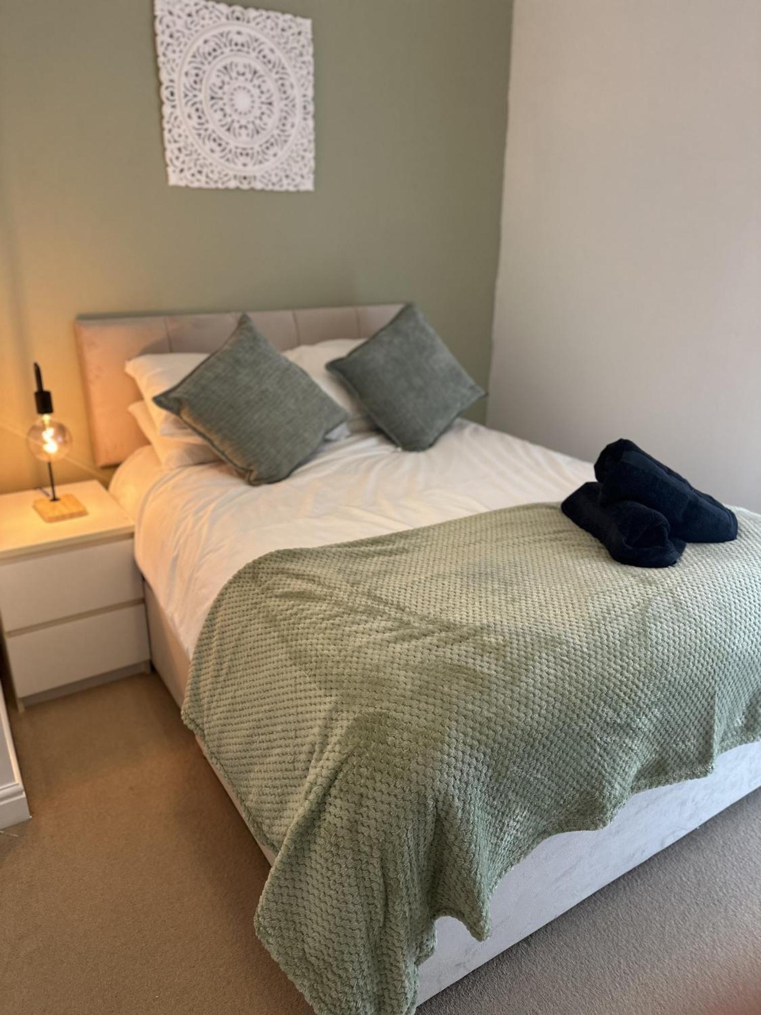 2 Bdr City Centre Apartment With Parking Κάρντιφ Εξωτερικό φωτογραφία